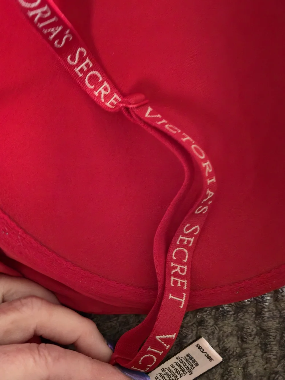 3 VS Bras Gently Loved Included In Lot Of 6 - Picture 13 of 16